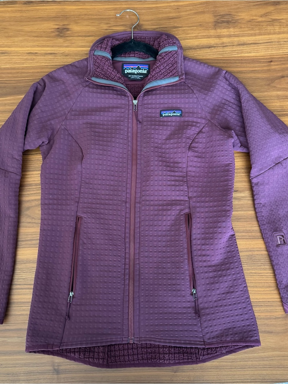 Patagonia Women's R2 TechFace Full-Zip Fleece Jacket in Plum